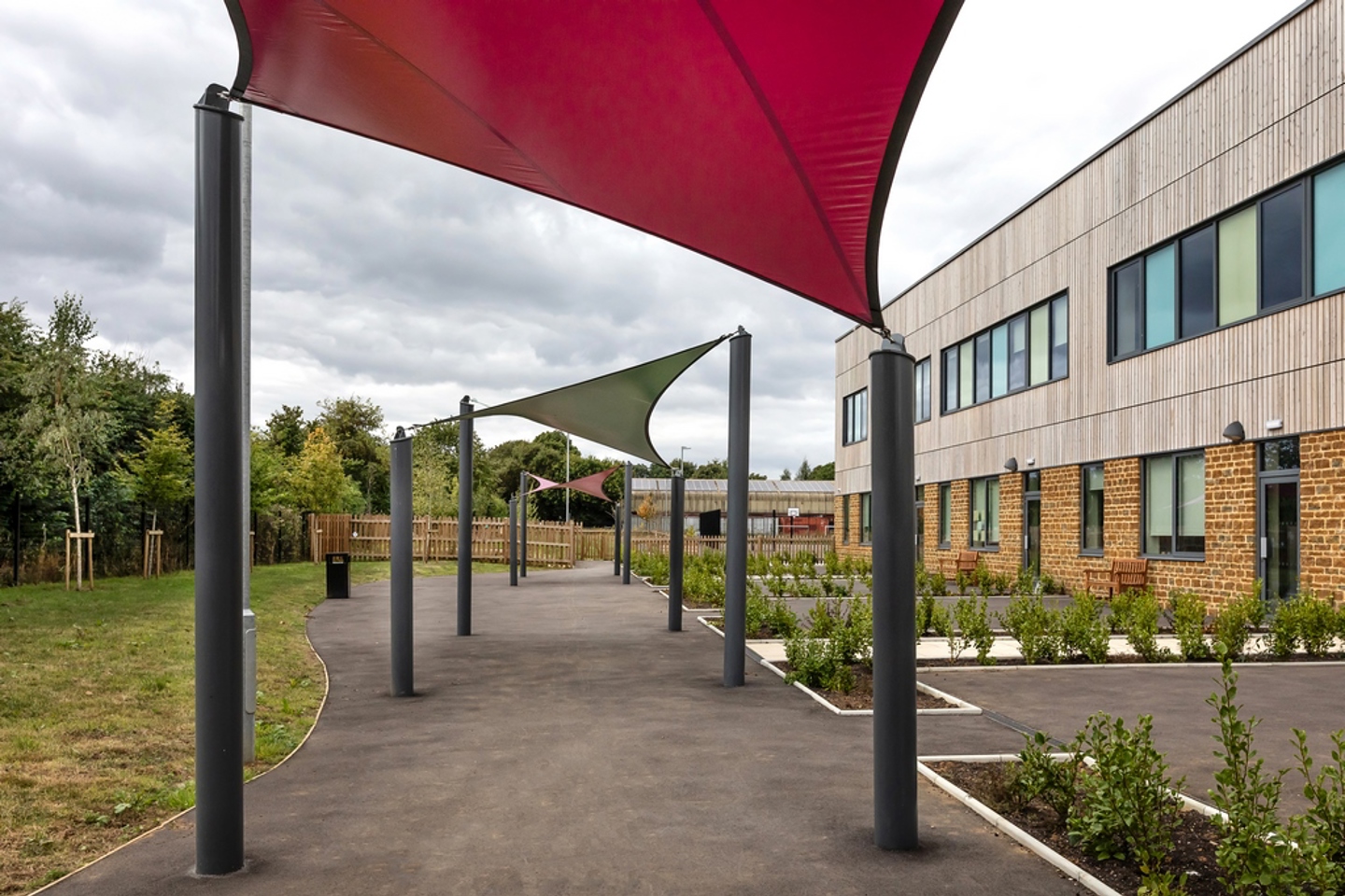 Award Winning Bloxham Grove Academy